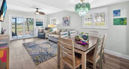 5 Miles from Fort Myers Beach, 2/2 Condo Sleeps up to 6