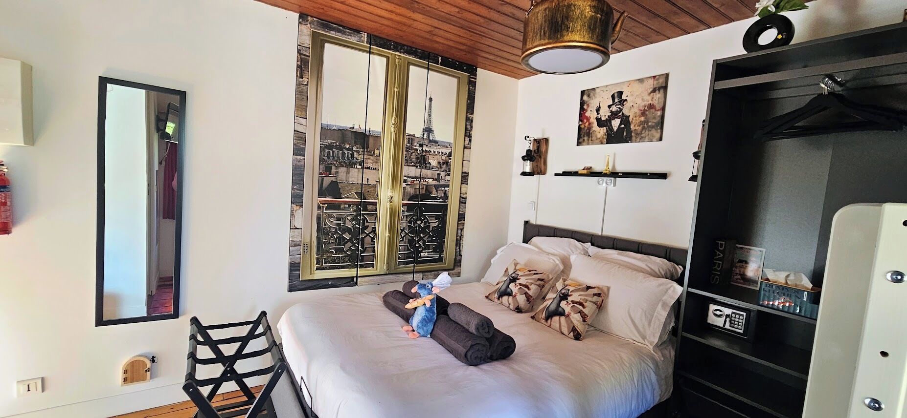 1 soverom, safe på rommet, strykejern/-brett og wi-fi