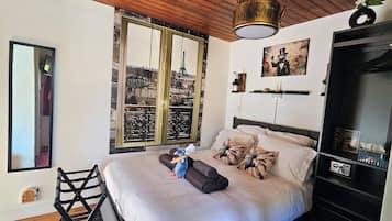 1 soverom, safe på rommet, strykejern/-brett og wi-fi