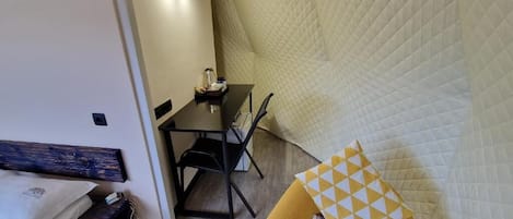 Tienda de campaña, balcón, vista a la montaña | Wifi gratis