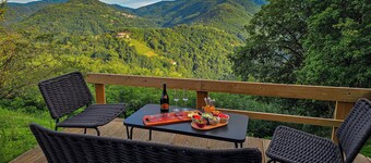 Stunning Villa with Infinity Pool & Panoramic Views over Bagni di Lucca