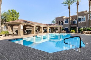 Pool - Luxe TPC Scottsdale Golf Condo Sleeps 6 w/Pool-Spa (Scottsdale)