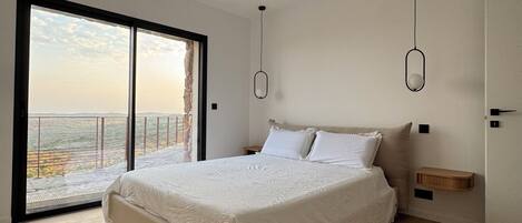 熨斗/熨衣板、WiFi、床单