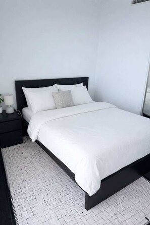 2 slaapkamers, een strijkplank/strijkijzer, wifi, beddengoed