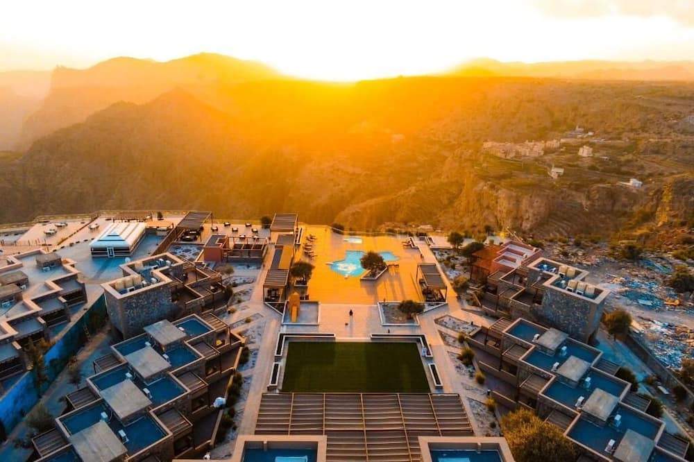 Sahab Resort and Spa