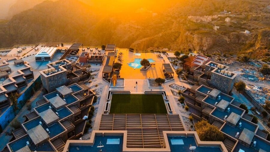 Sahab Resort and Spa