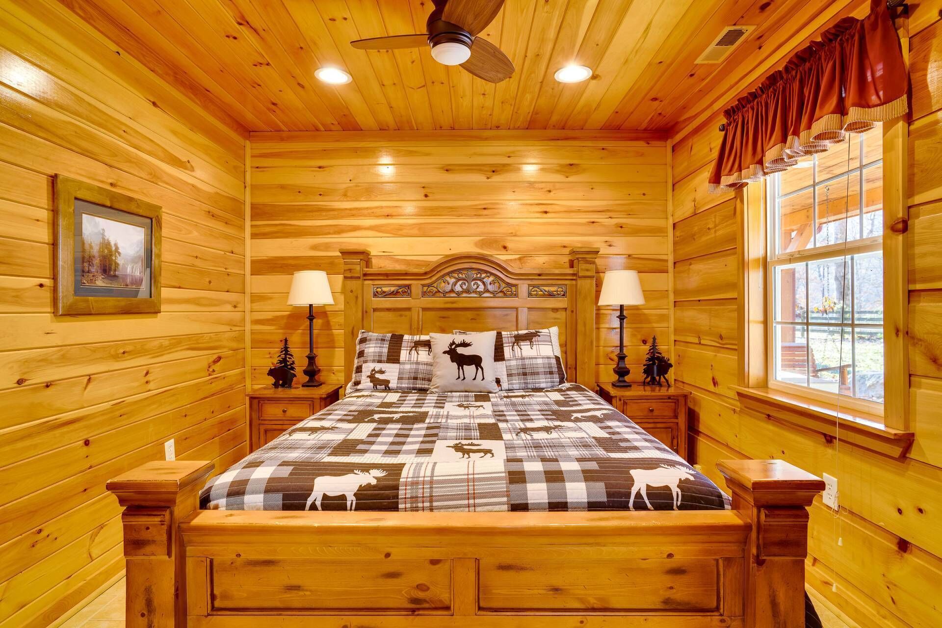 4 bedrooms, iron/ironing board, WiFi