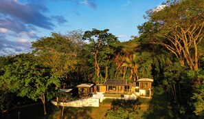 Exterior - Sunset Villa, Pacific Views, Private Pool & Gym, Near Carara & Jaco, 1hr to SJO (Tarcoles)