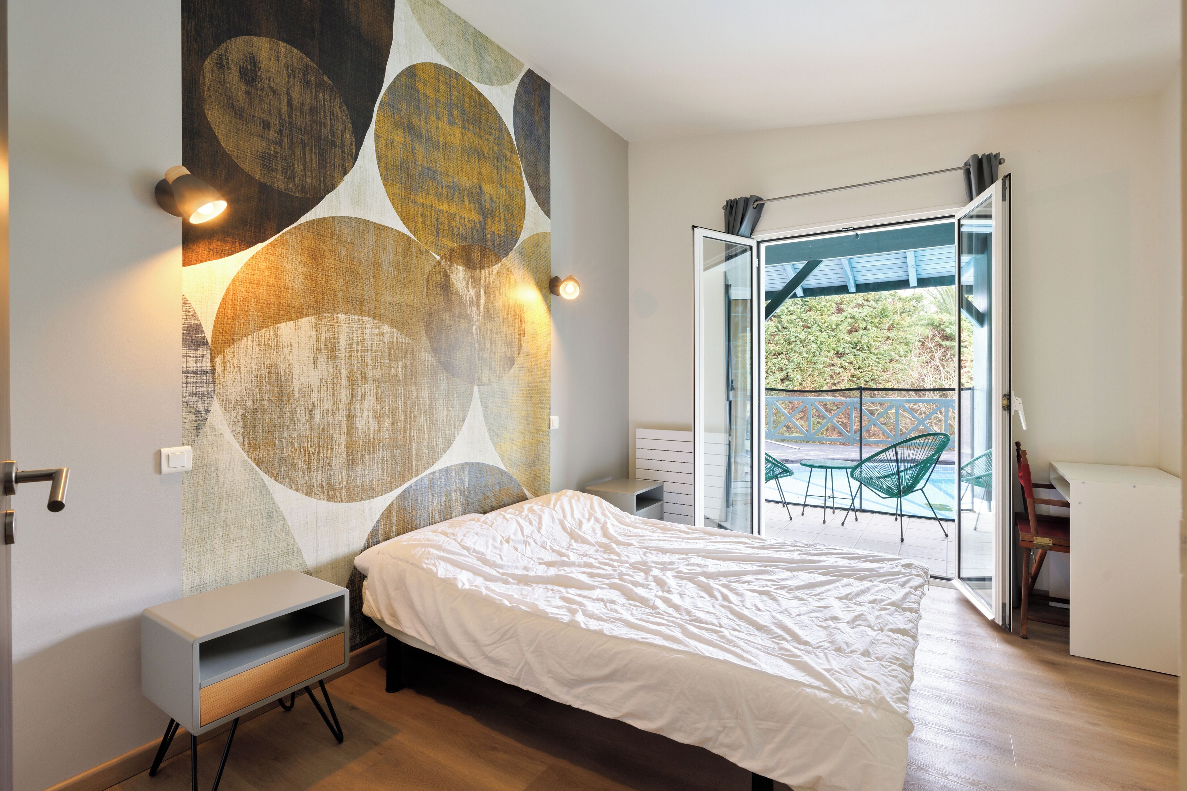 Comfort Twin Room, Pool View (Moon) | Iron/ironing board, free WiFi