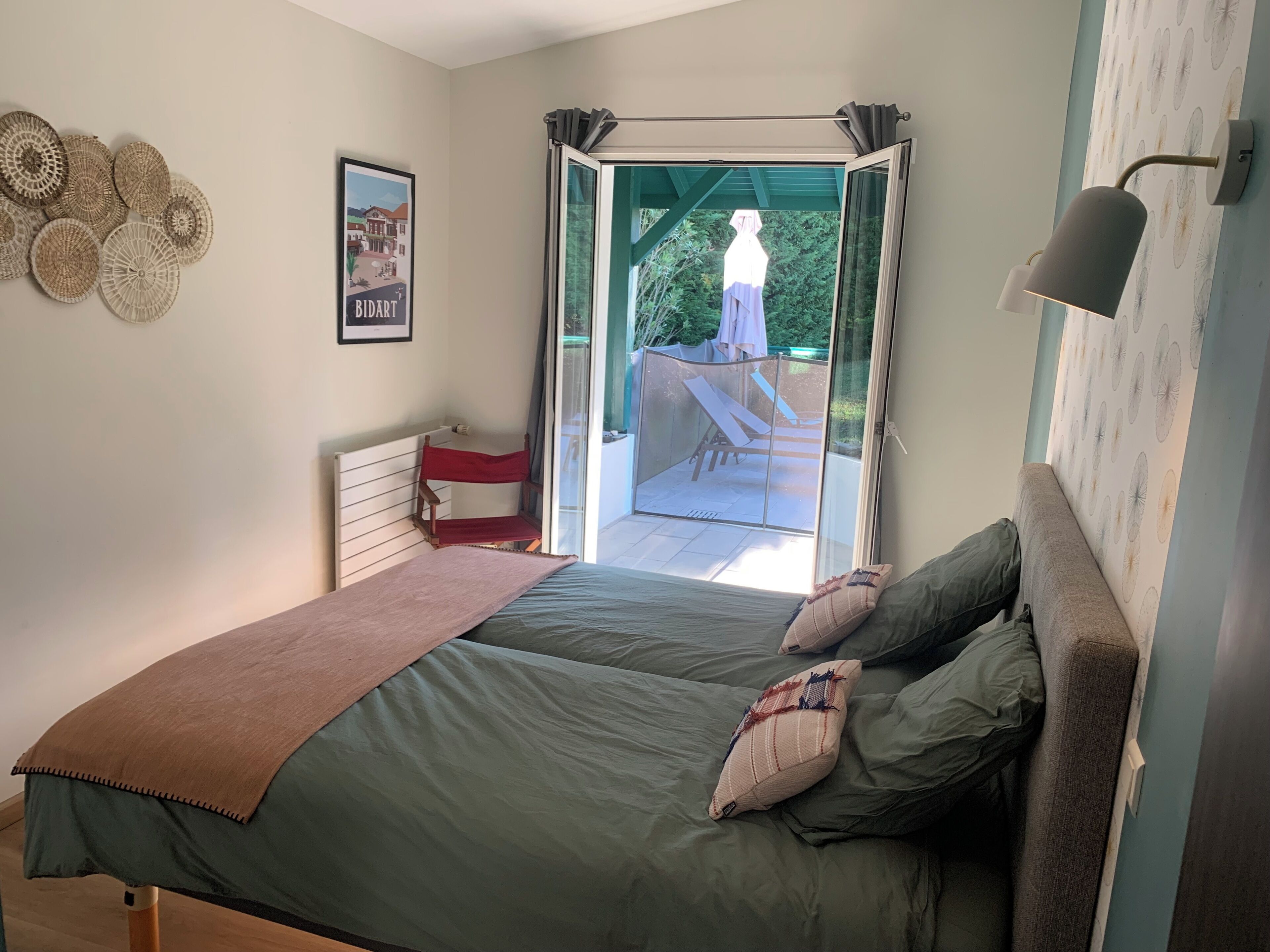 舒適雙床房, 泳池景 (Etoiles) | 獨特設計、獨特裝修、手提電腦工作空間、熨斗/熨衫板