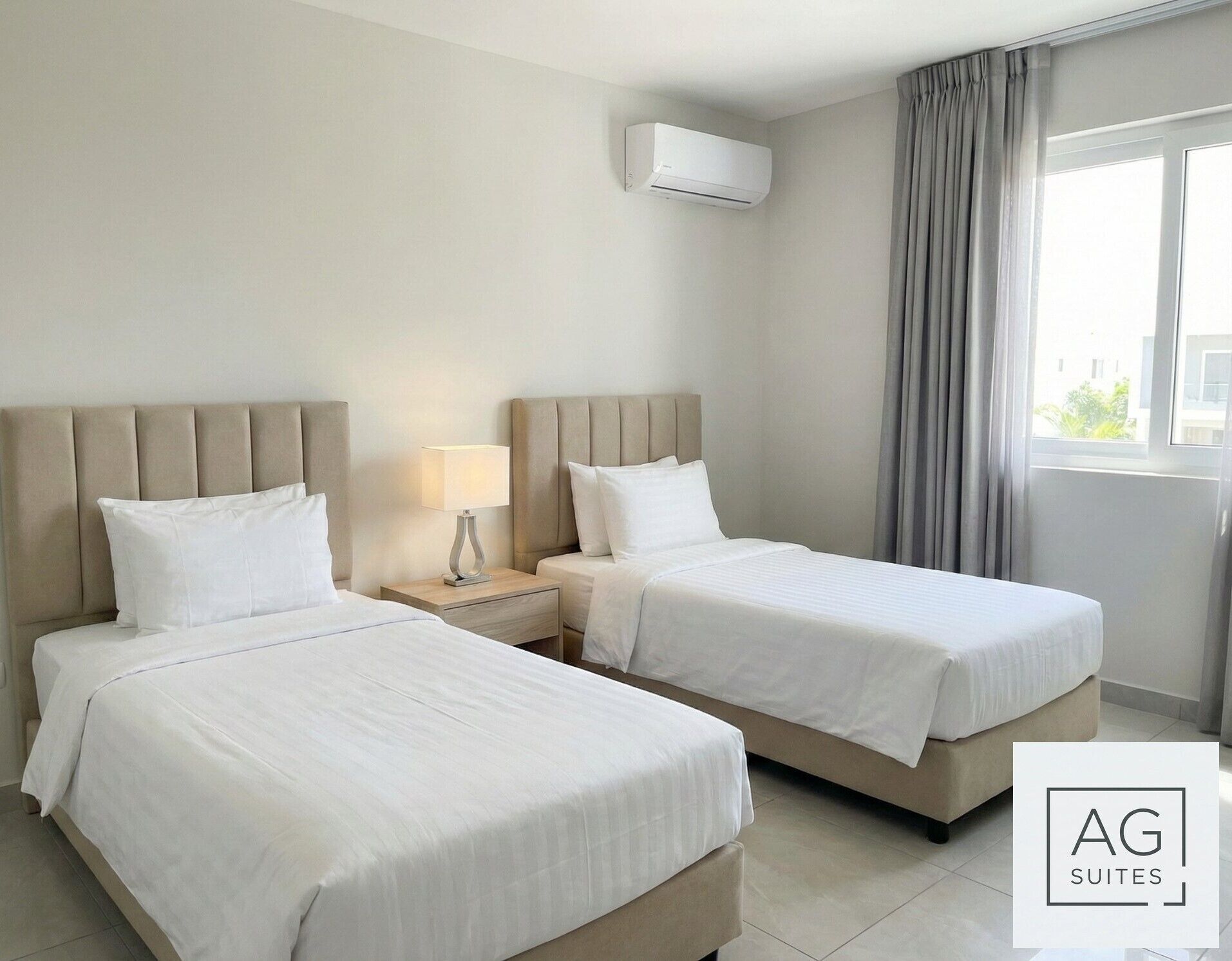 Luxury Penthouse, Beach View | Desk, blackout drapes, soundproofing, iron/ironing board