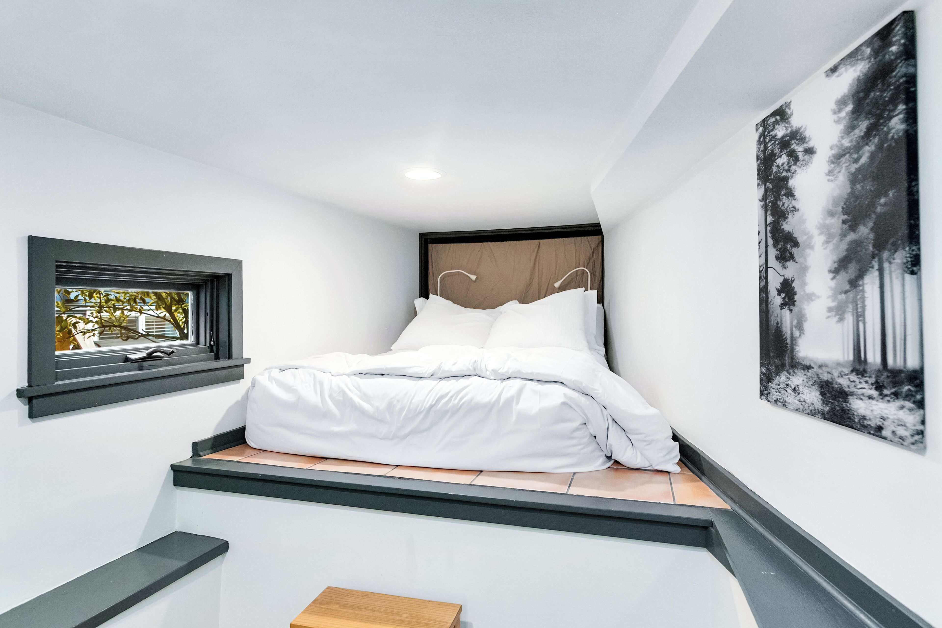 Estudio Confort | Espacio para trabajar con un portátil y wifi gratis