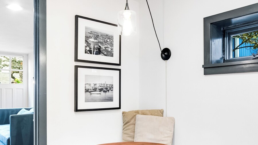 Montlake Studio in Spite House