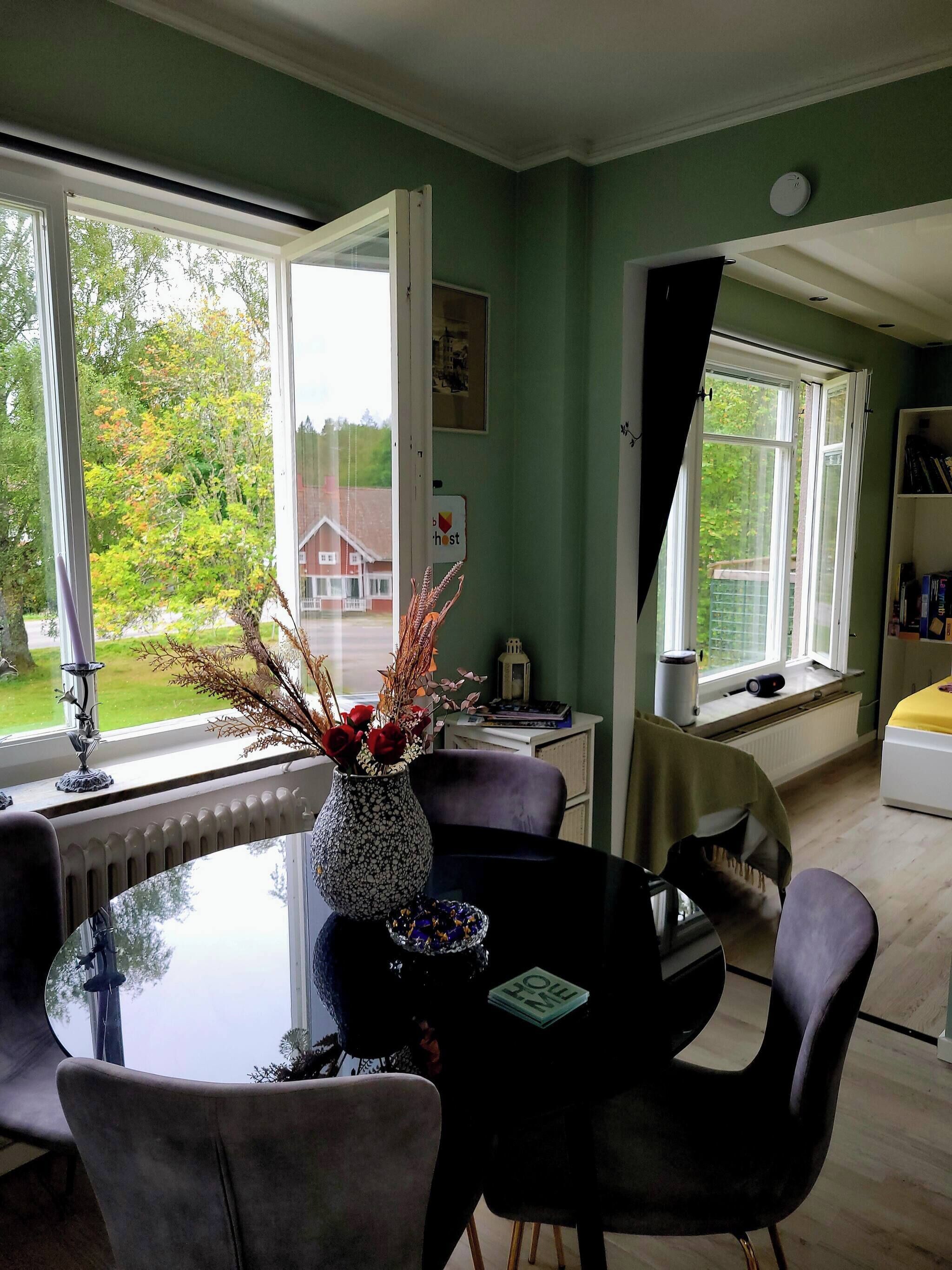 Apartment, 2 Schlafzimmer, Gartenblick | Esszimmer