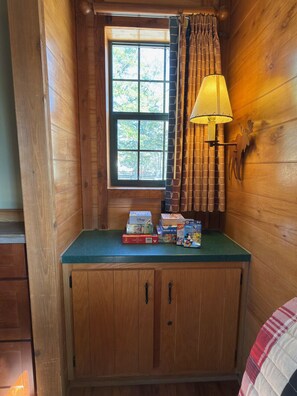 Interior - Disney Fort Wilderness Cabin – The Outpost (30 mins from Beach) (Callahan)