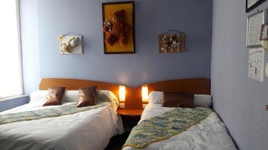 Comfort Twin Room - Hôtel Saint Georges  (Riom-ès-Montagnes)