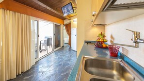 Appartamento, 2 camere da letto, vista montagna | Cucina privata