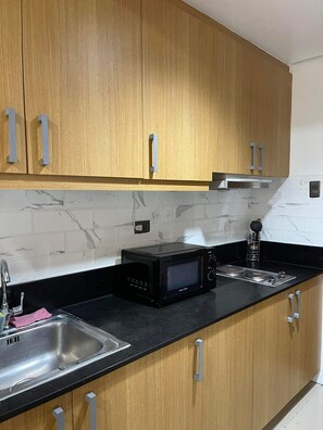 Private kitchen - Shell Residences 11C w/ Wifi netflix is just right infront of Mall of Asia (Pasay City)