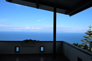 Property grounds - Panoramic Villa with Aeolian View (Naso)