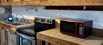 Spacious 3 bedroom rustic lodge by Pomme de Terre Lake