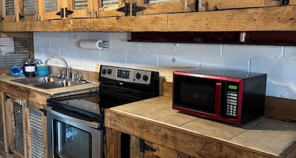 Spacious 3 bedroom rustic lodge by Pomme de Terre Lake