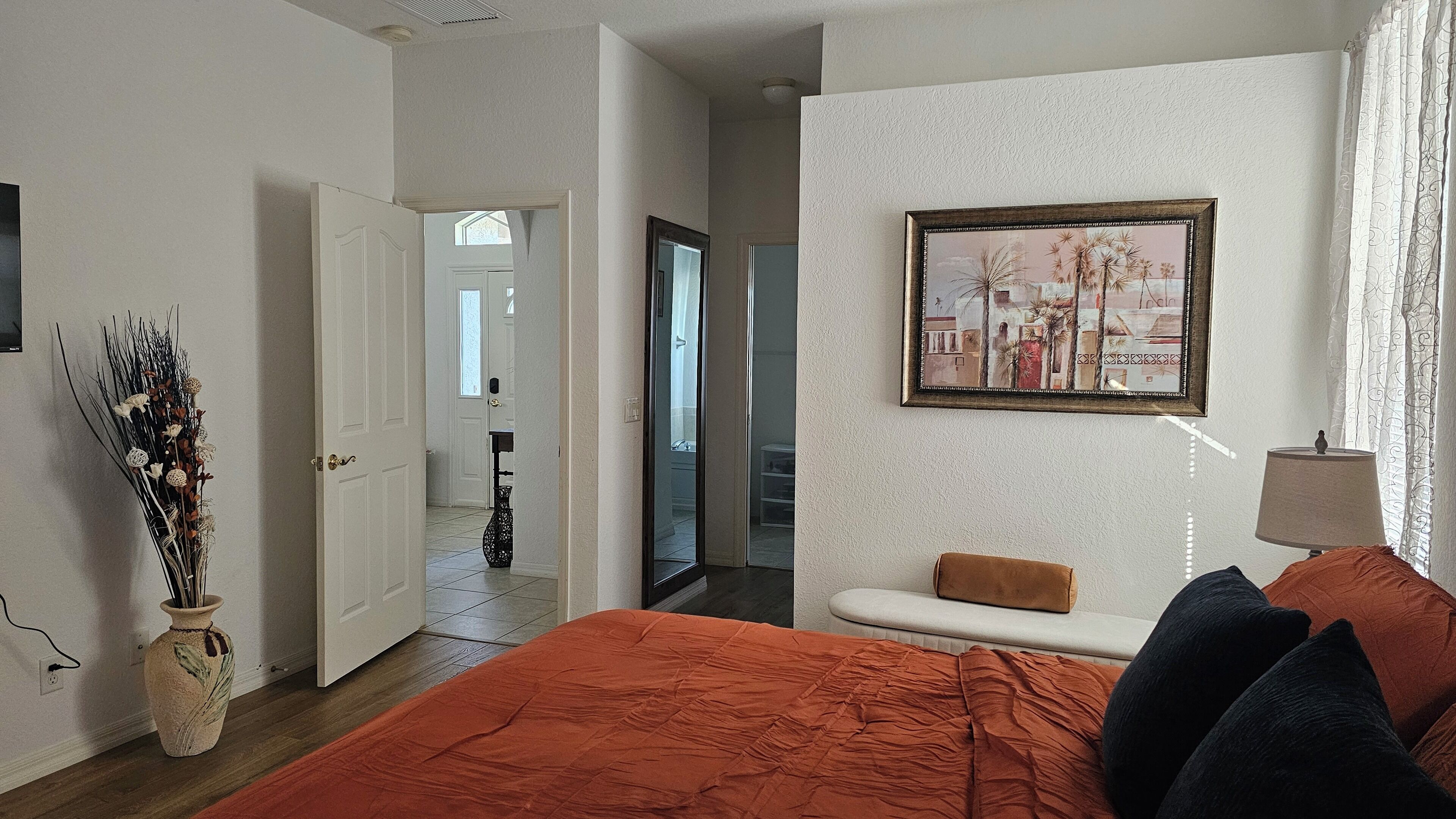 2 bedrooms, WiFi, bed sheets