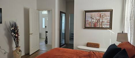 2 bedrooms, WiFi, bed sheets
