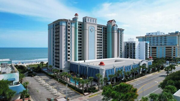 المنشأة من الخارج