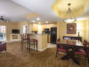 Microwave, oven, stovetop, dishwasher - Fabulous 2 BDRM Wyndham Palm-Aire in Pompano Beach- RARE Winter Feb and March (Pompano Beach)