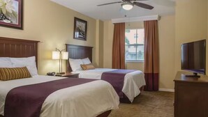 2 dormitorios, tabla de planchar con plancha, wifi gratis y ropa de cama