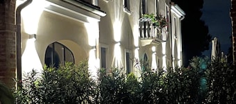 Il Salice is a Country Luxury B&B located within a rural complex