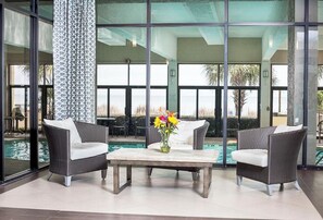 المنشأة من الداخل