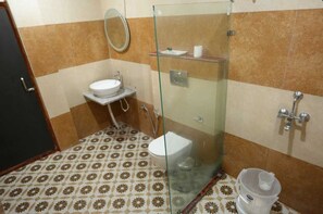 House | Bathroom - Palette Hotel and Resort LBS INT (Pindra)