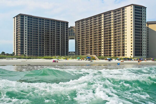 Accommodatie ligt op het strand