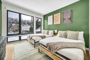 Luxury Apartment, 2 Bedrooms, Non Smoking, 2 Bathrooms | Desk, laptop workspace, blackout drapes, iron/ironing board