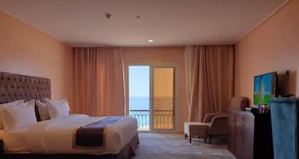 Starfish Alhawra Hotel