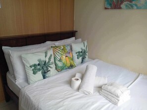 1 Schlafzimmer, Schreibtisch, Bügeleisen/Bügelbrett, kostenloses WLAN