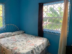 เตารีด/โต๊ะรีดผ้า, Wi-Fi ฟรี