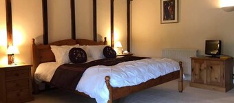 Old Farmhouse With Stunning Views