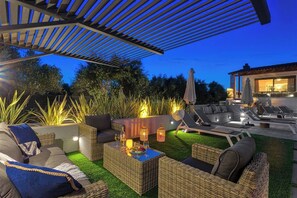 Front of property – evening/night - Villa Ampelaki (Chania)