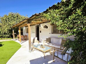 House | Bahagian luar