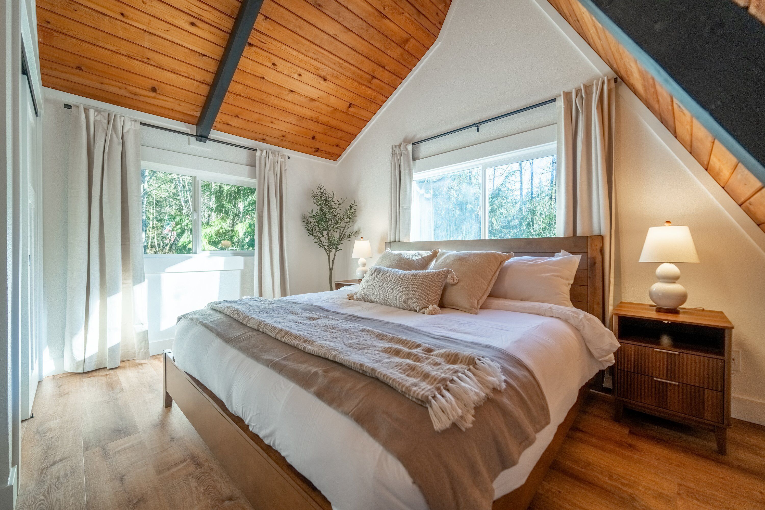 3 habitaciones, cuna de viaje, wifi gratis y ropa de cama 