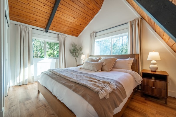 3 habitaciones, cuna de viaje, wifi gratis y ropa de cama