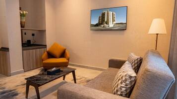 En 32-tommers LED-TV med Parabol-TV