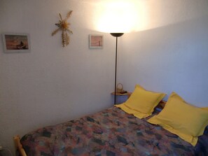 2 bedrooms - Duplex T3 Les Angles 66210 4 sleeps 400m from the slopes (Les Angles)