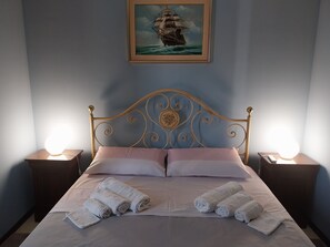 2 Schlafzimmer, Bügeleisen/Bügelbrett, WLAN, Bettwäsche