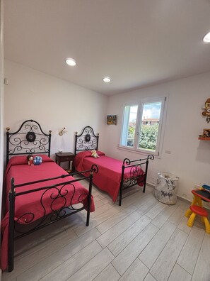 2 chambres, fer et planche à repasser, Wi-Fi