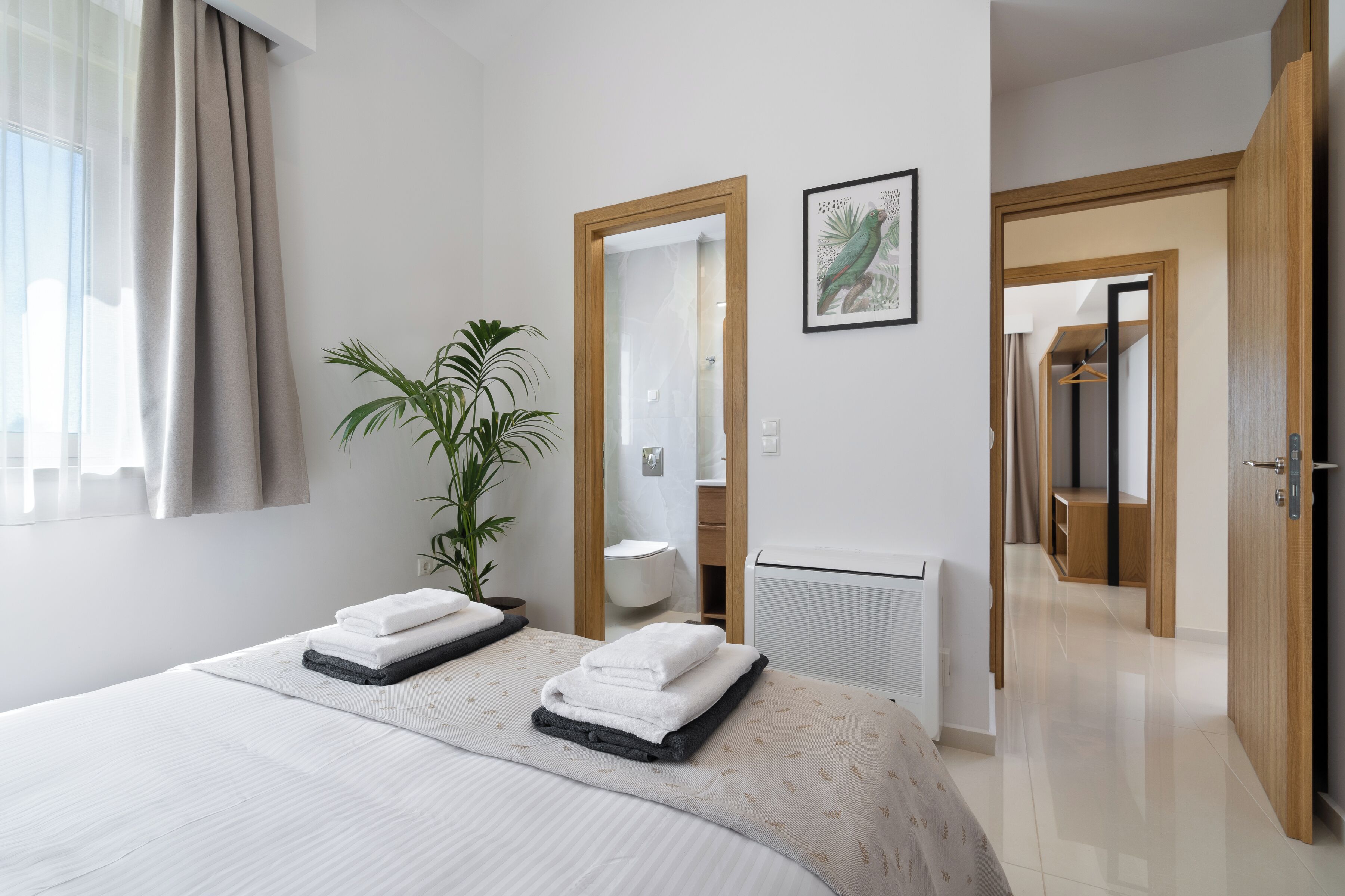 Luxury Villa | In-room safe, desk, laptop workspace, blackout drapes