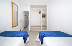 Superior Apartment, Balcony, Pool View - Apartamentos Monte Verde (Mogán)