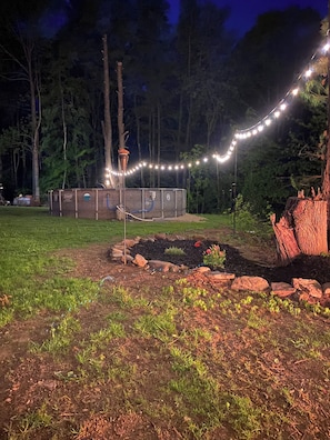 Property grounds - 4-bedroom private country house with pool 8 miles from All-Star village (Laurens)